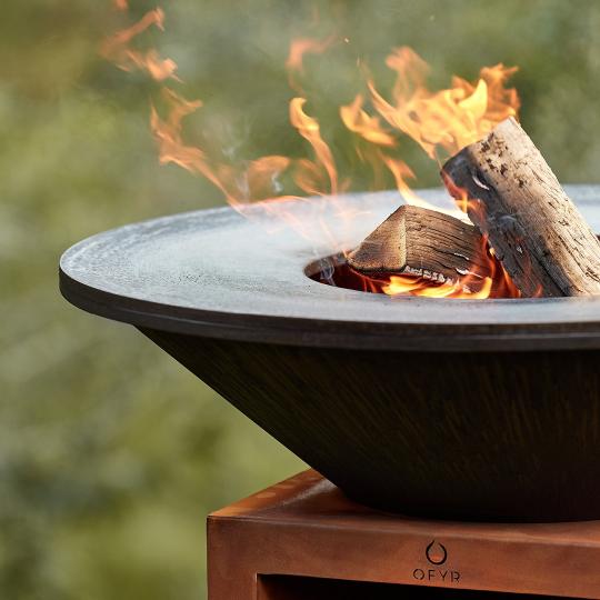 Barbecue a legna: con Ofyr arriva un modo nuovo di grigliare all’aperto